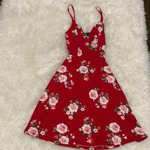 NWT floral adorable dress 💃🏼